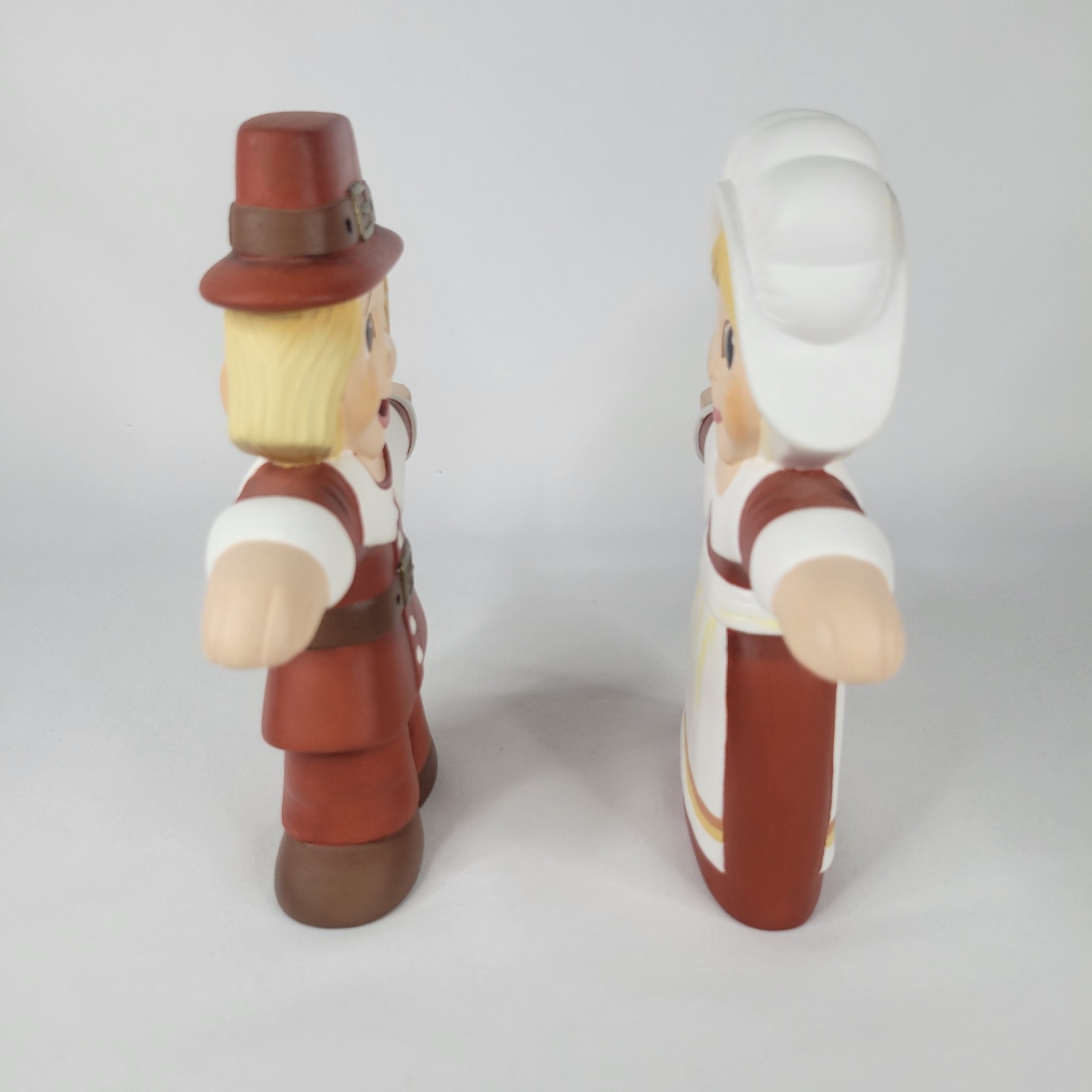 Vtg Set Ceramic Mold Figures Hand Painted 2 Sided Pilgrims Thanksgiving Boy Girl