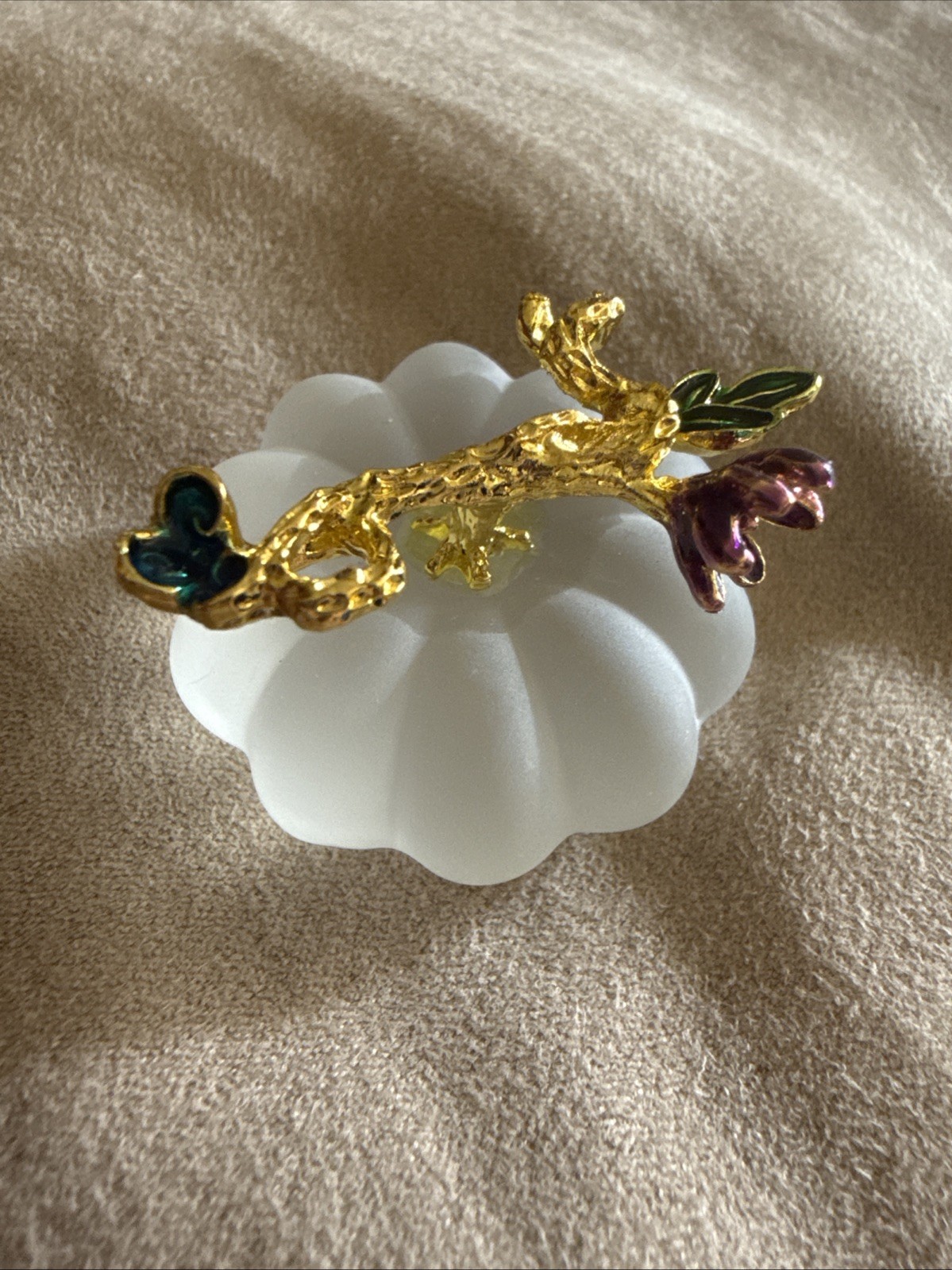 Love This White Frosted Pumpkin Crystal Figurine With Gold Stem HTF Rare