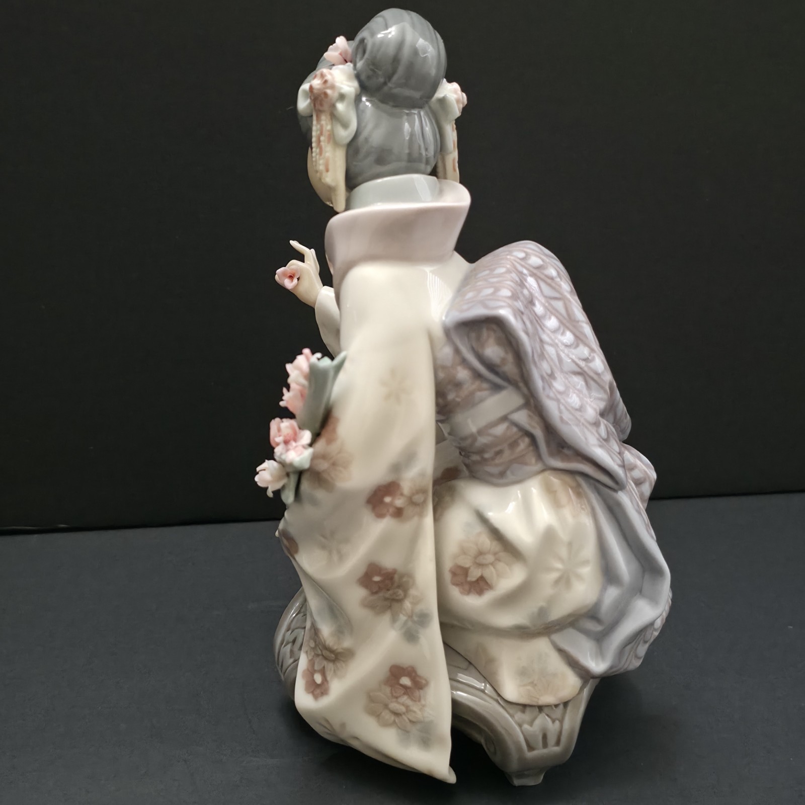 LLADRO Geisha 1450 Kiyoko, Oriental Girl Glossy Retired Geisha 7 Inch Vtg
