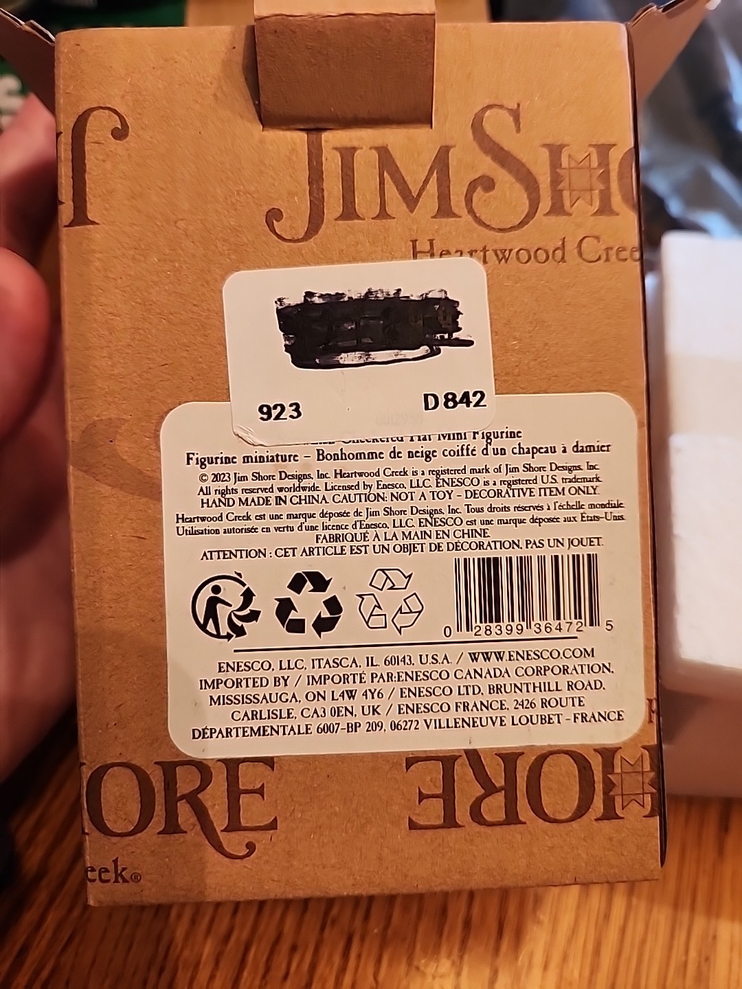 Snowman with Checkered Hat & Christmas Gifts Figurine Jim Shore 6012958 Xmas Fun
