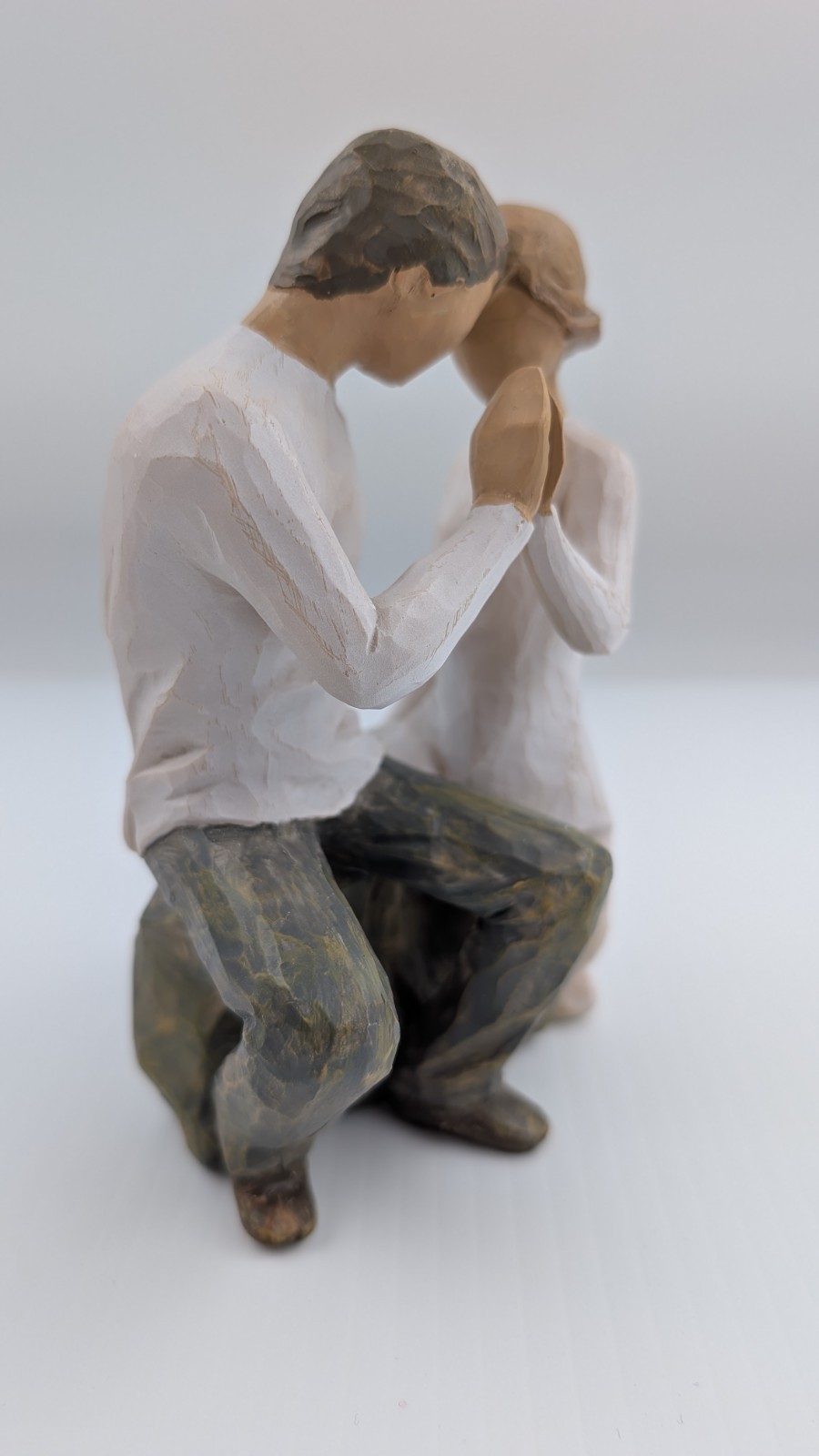 Willow Tree Figurine Around You 27182 By Susan Lordi Demdaco with Box