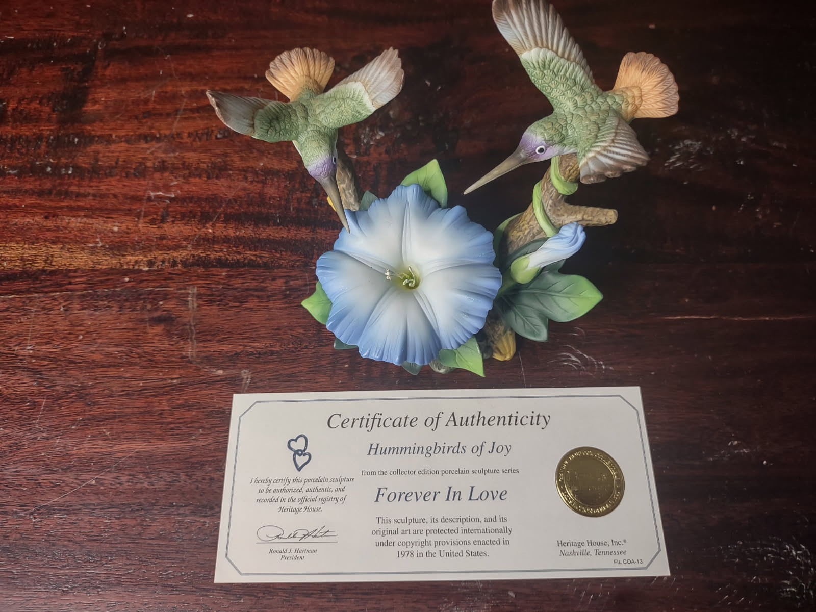 Heritage House Hummingbirds of Joy Figurine Forever in Love COA 5.5” Porcelain