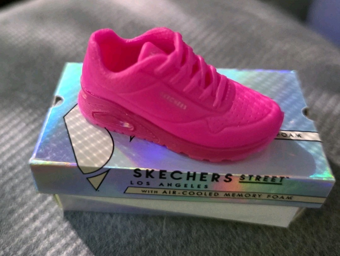 Miniature Skecher Street Los Angeles Shoes Hot Pink 2″ Barbiecore Tennis Shoes