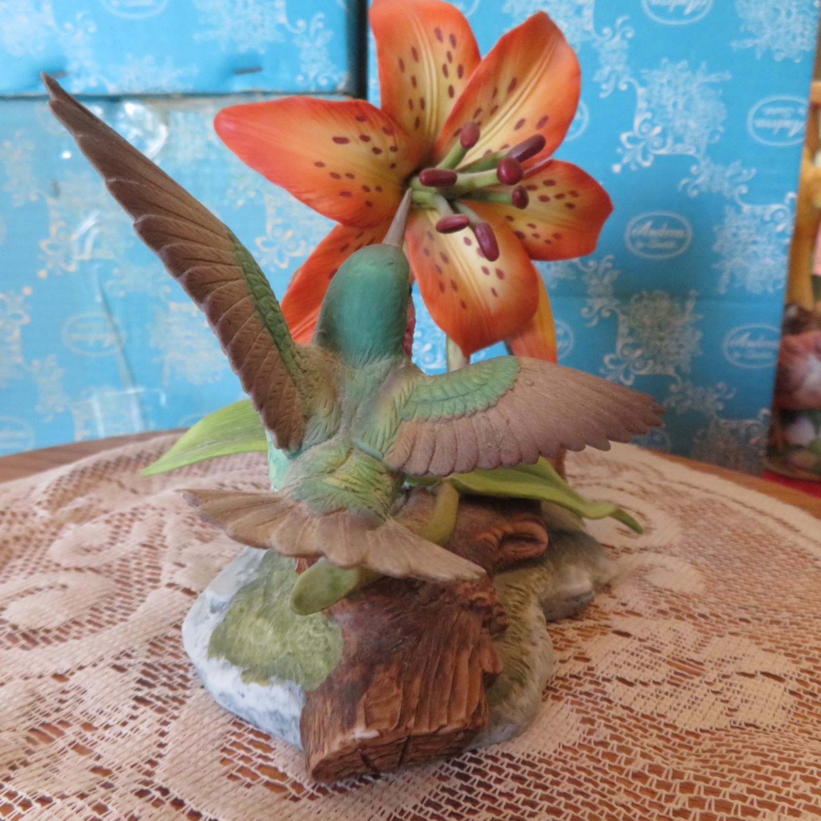 ANDREA BY SADEK HUMMINGBIRD with TIGER LILY #7793 MADE IN JAPAN (repaired) RARE