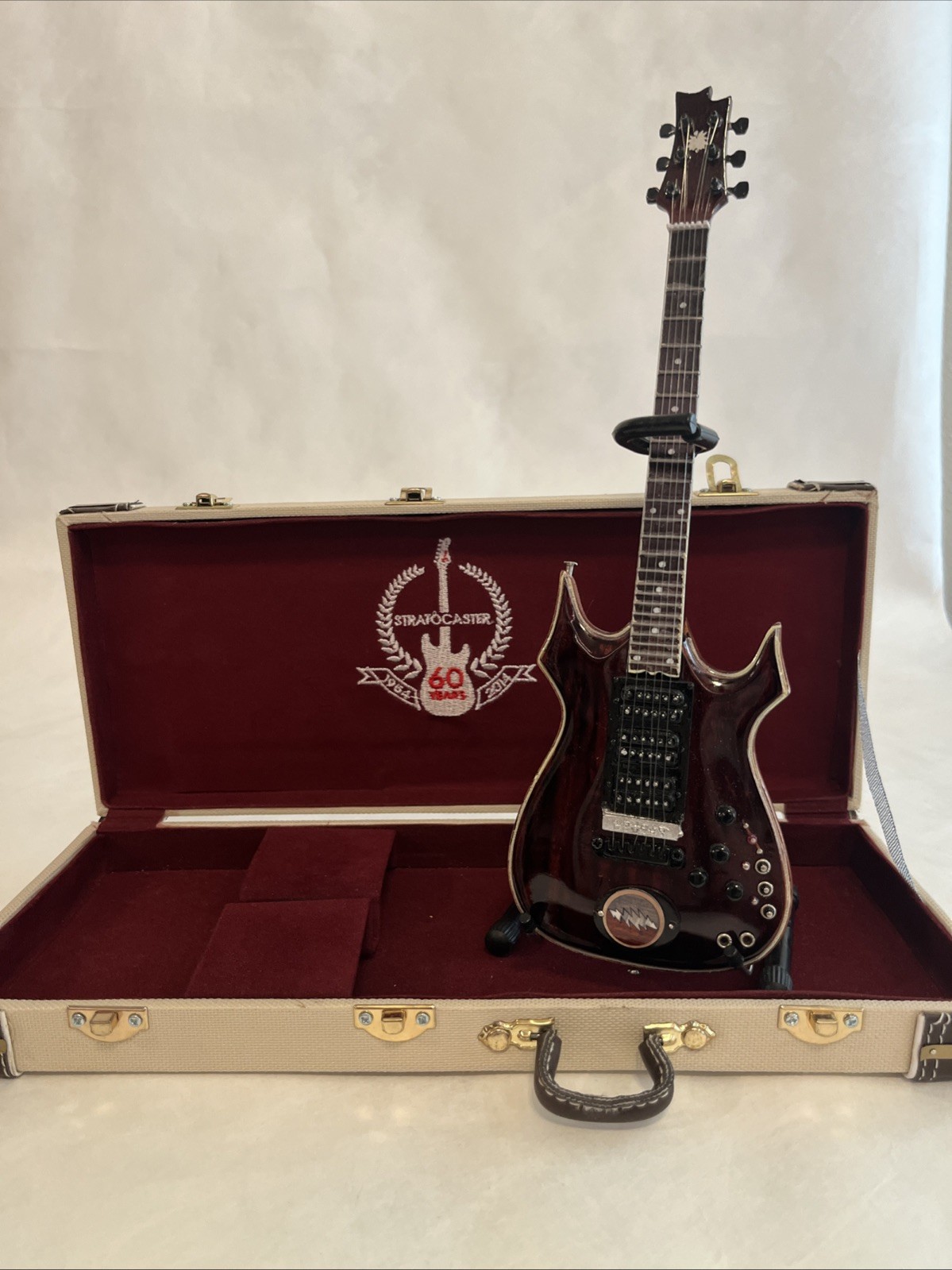 Axe Heaven Jerry Garcia Bolt Miniature Guitar Replica – Case Included