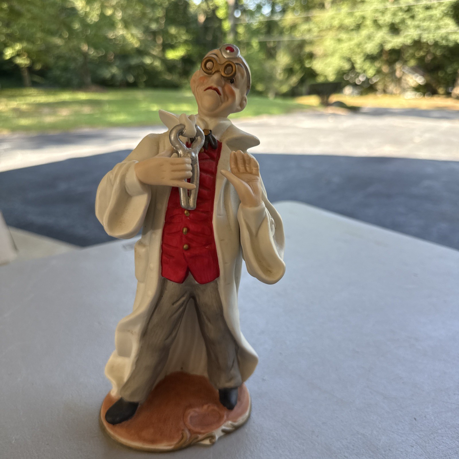 Vintage Whimsical Capodimonte Porcelain Dentist Figurine – Great Condition