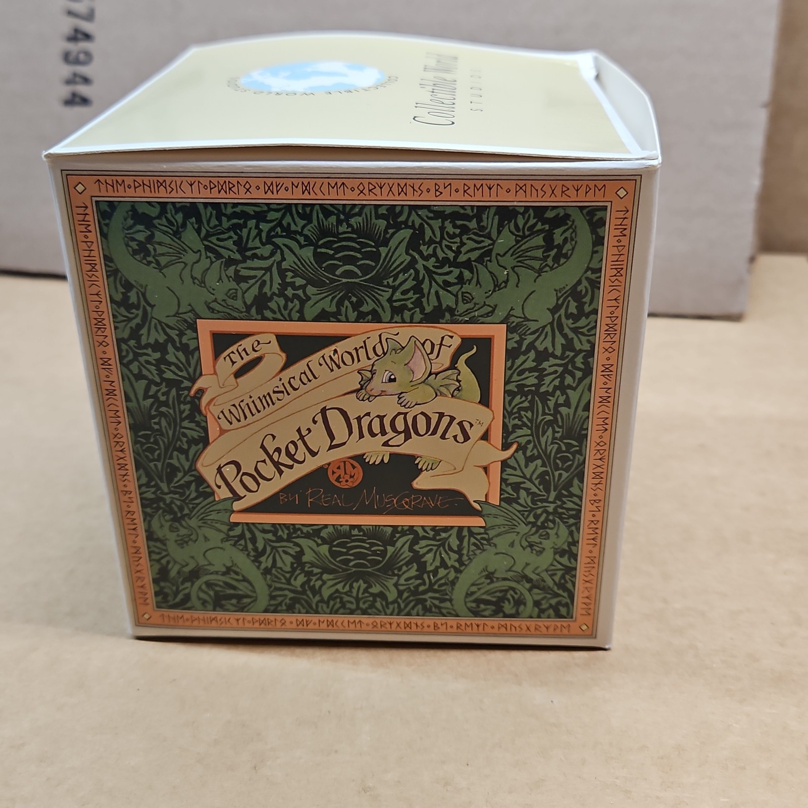 Pocket Dragons Magic Reading Hat Dragon Figurine Box Whimsical Real Musgrave