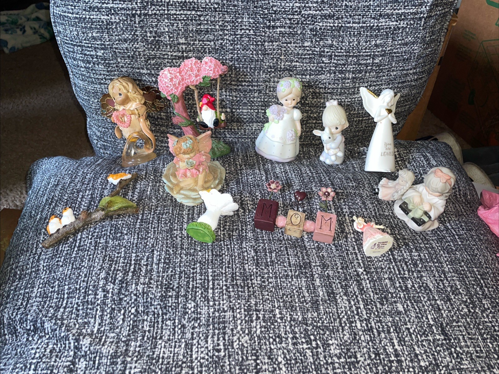 Lot Of 11 Figurines Collectible Antique Figurines Mixed Set , 11 Pictured Goes