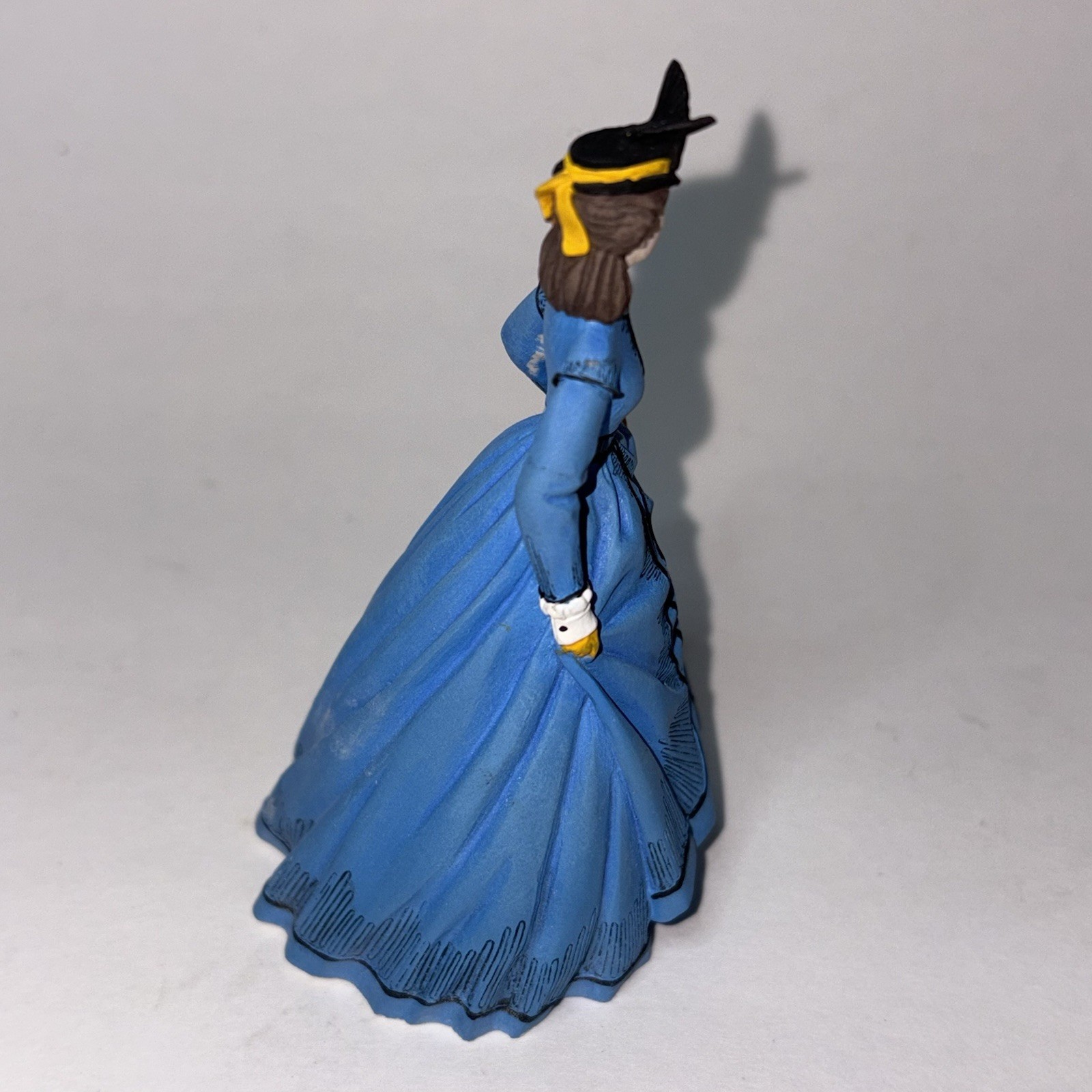 Franklin Mint Gone With The Wind Scarlett O’Hara Her Courage Shanty Dress 1991