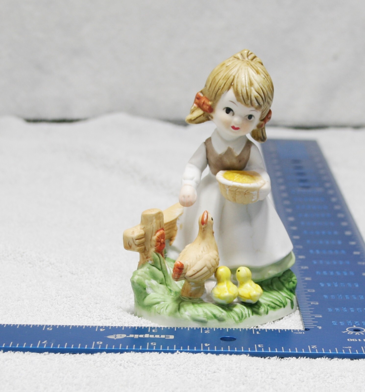 Little Girl Feeding Chickens Momma and Chicklets Figurine 5″ Vintage