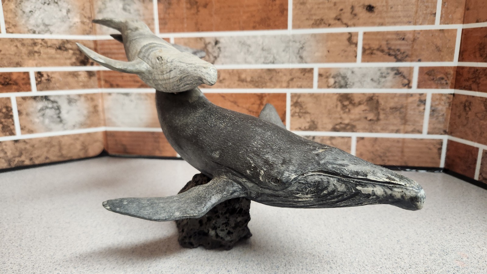 Beautifully Sculptured Humpback Whale with Calf Figurine