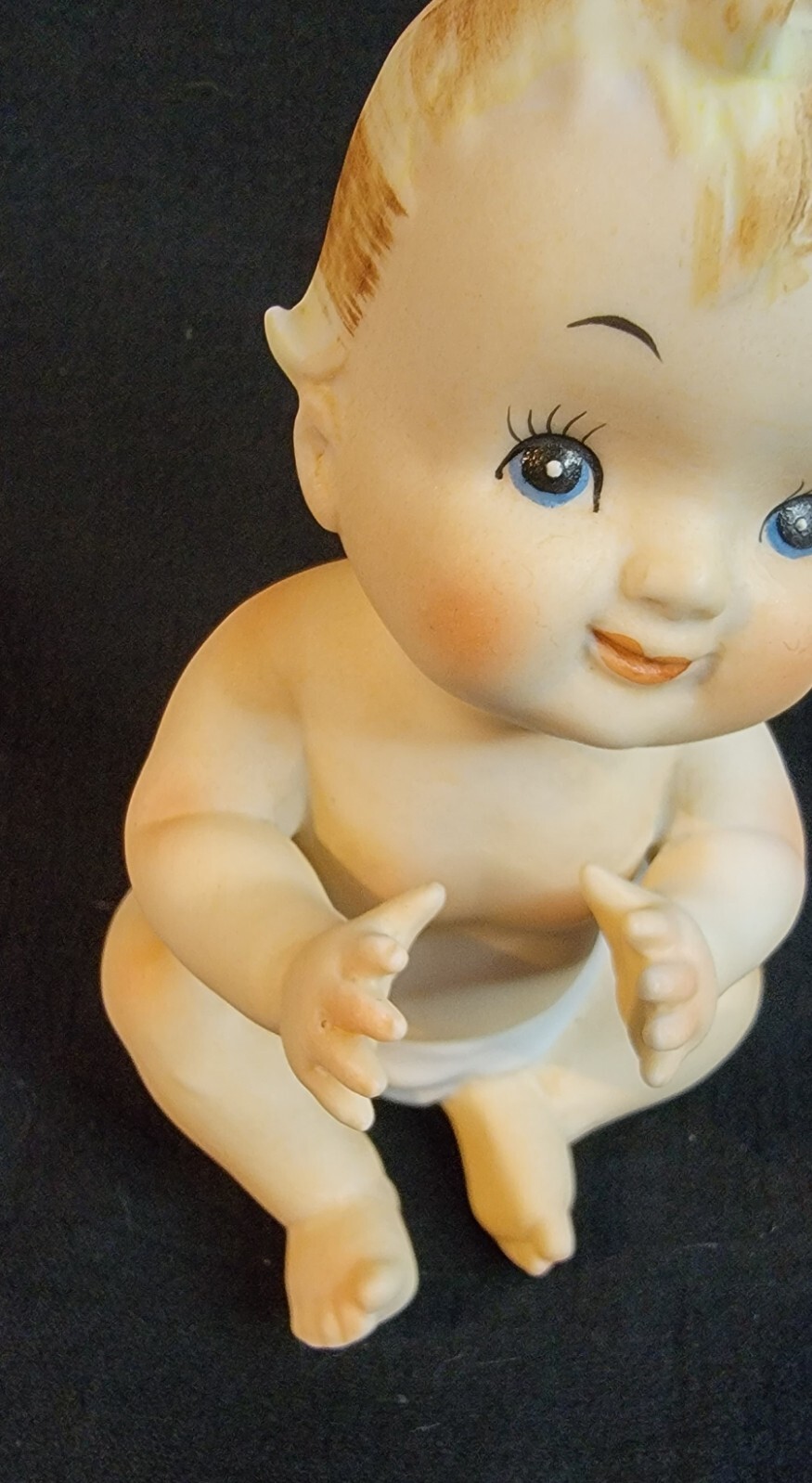 NAPCO 1960s Porcelain Cute Sitting Baby Figurine N3149 Hand Painted No Chips