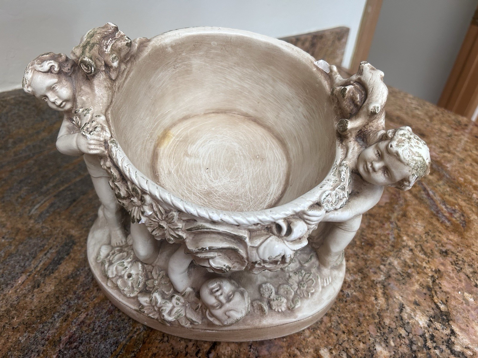 VINTAGE MARWAL CHALKWARE STATUE PLANTER 3 CHERUBS FLOWER BOWL OR BASKET