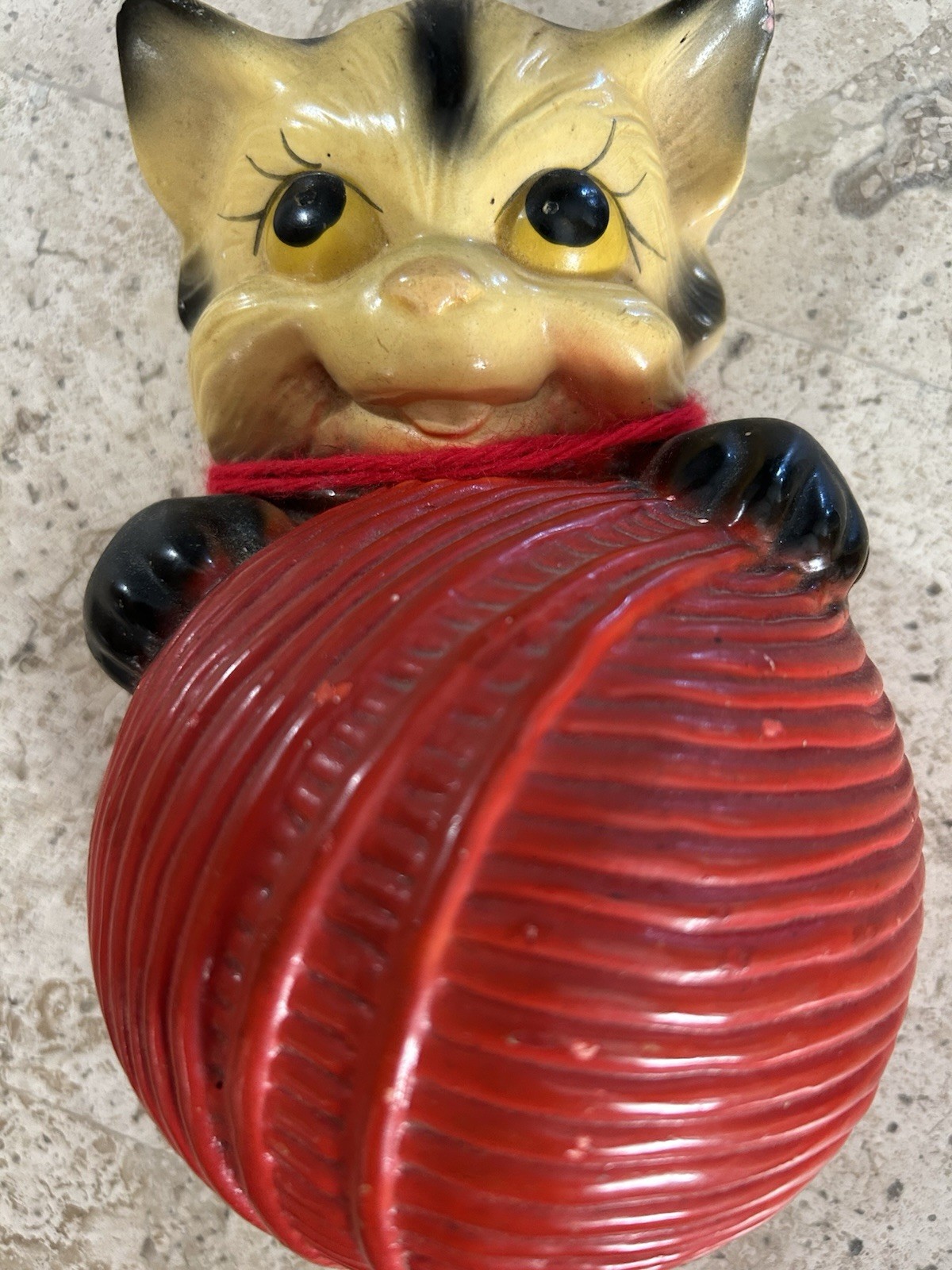 String Holder Chalkware Yellow Cat With Red Ball Of Yarn. MCM , Kitschy Decor