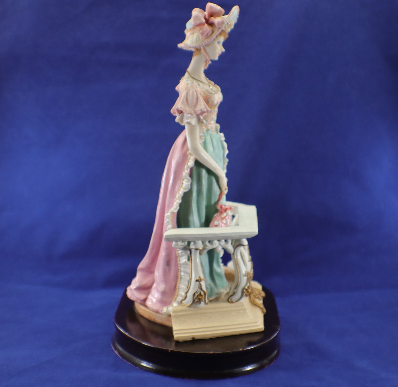 Turtle King Giovanni Collection LADY FIGURINE Statue Blue Pink Dress Balcony 13”