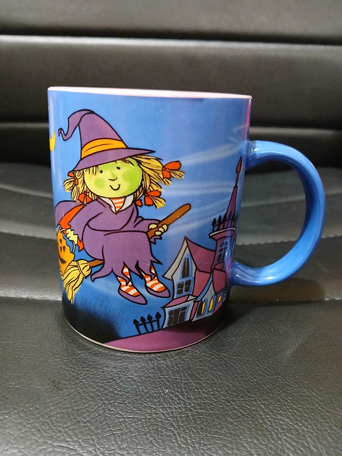 Avon Halloween Coffee Mug 8oz Purple Haunted House Witch Bats Vintage Nice