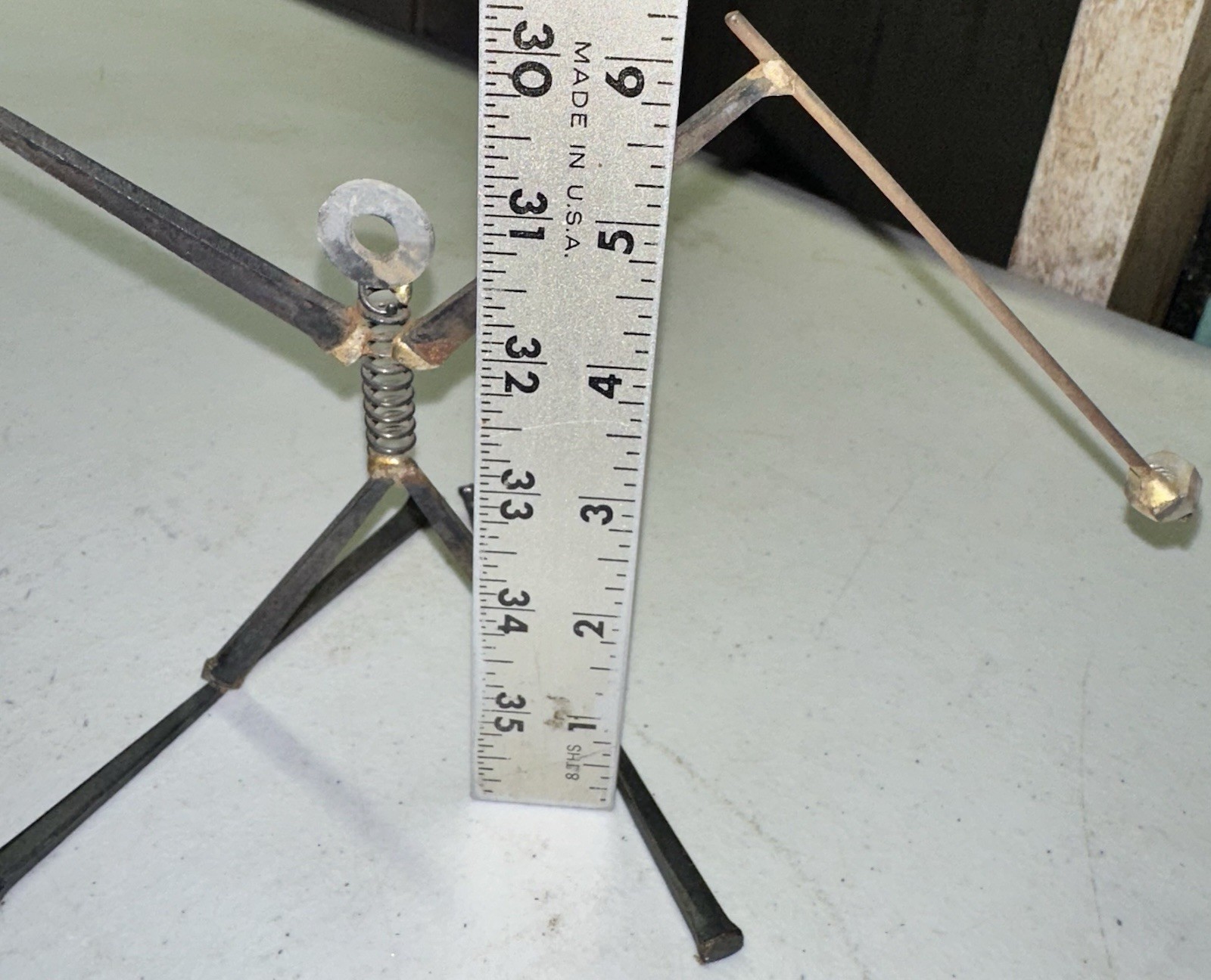 NUTS AND BOLTS SKIER SKIING PERSON SKI METAL FIGURE ART MAN CAVE INDUSTRIAL LOOK