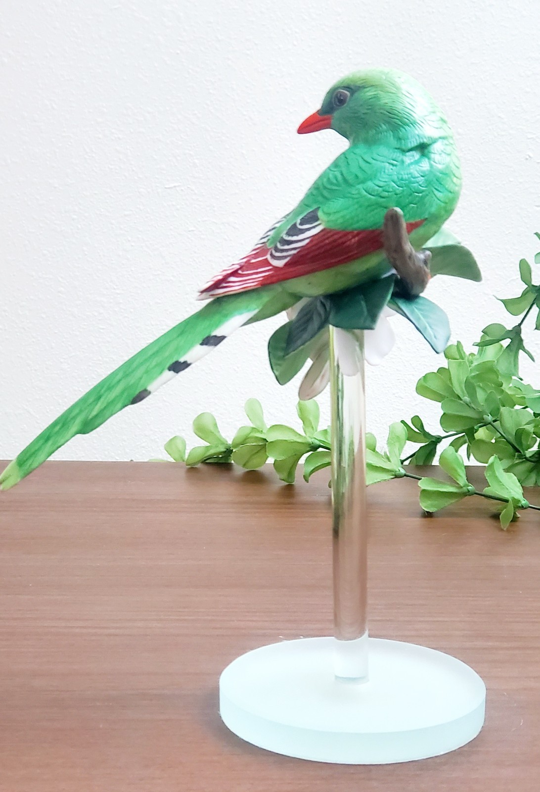 Franklin Mint Tropical Birds of Paradise Green Magpie Etienne Demonte 8.5″
