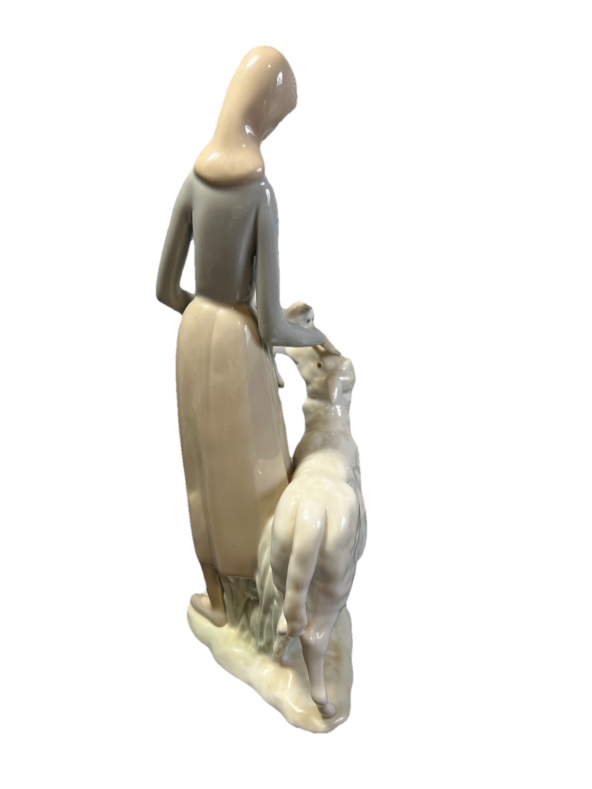 Vintage Lladro Peasant Girl With Sheep Porcelain Figurine/Small Finger Chip/Rare