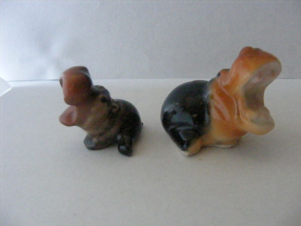 Hagen Renaker HIPPO MAMA & BABY Miniature Vintage Figurine Hippopotamus