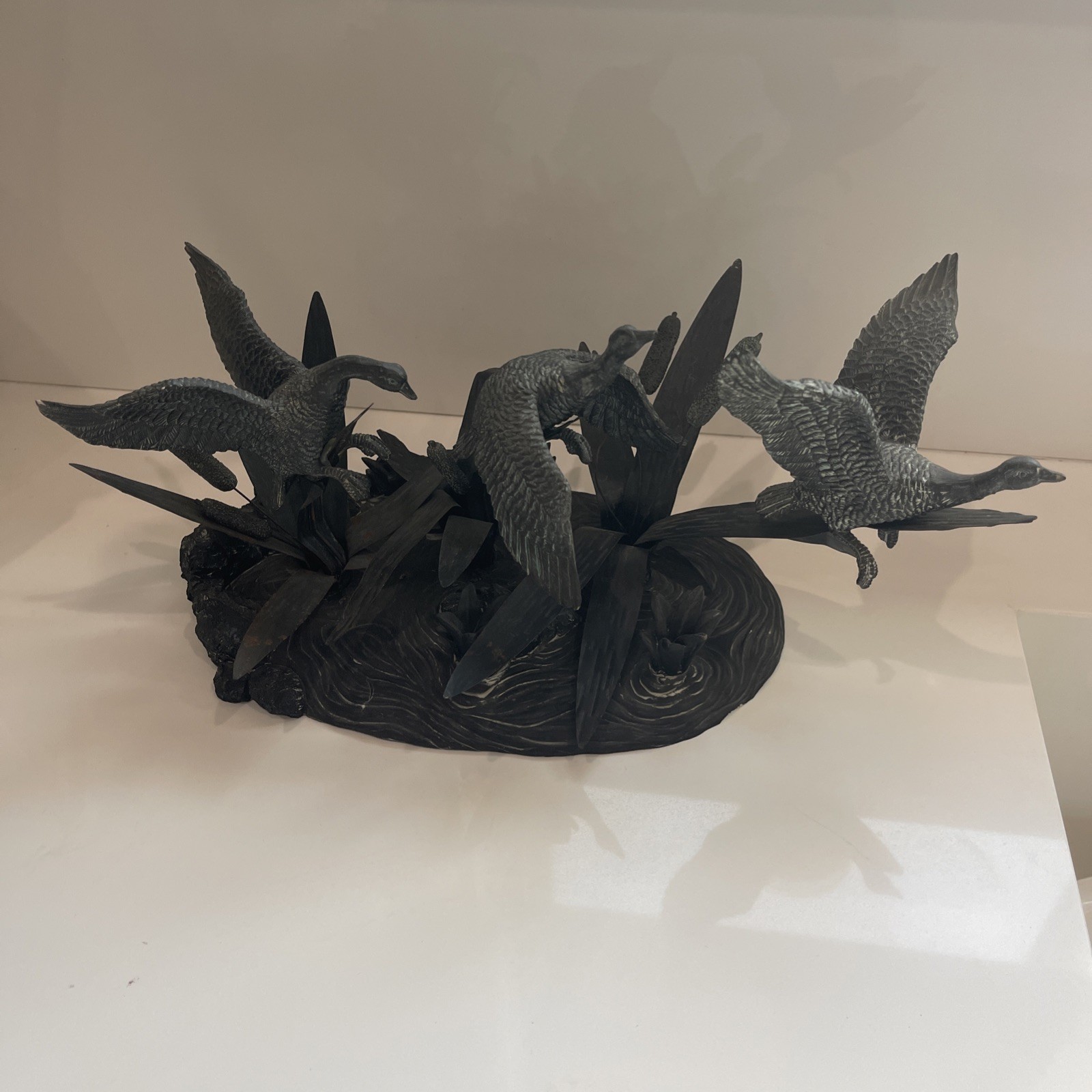 VTG Geese Figures Flying From Marsh Metal Resin Large Lifelike