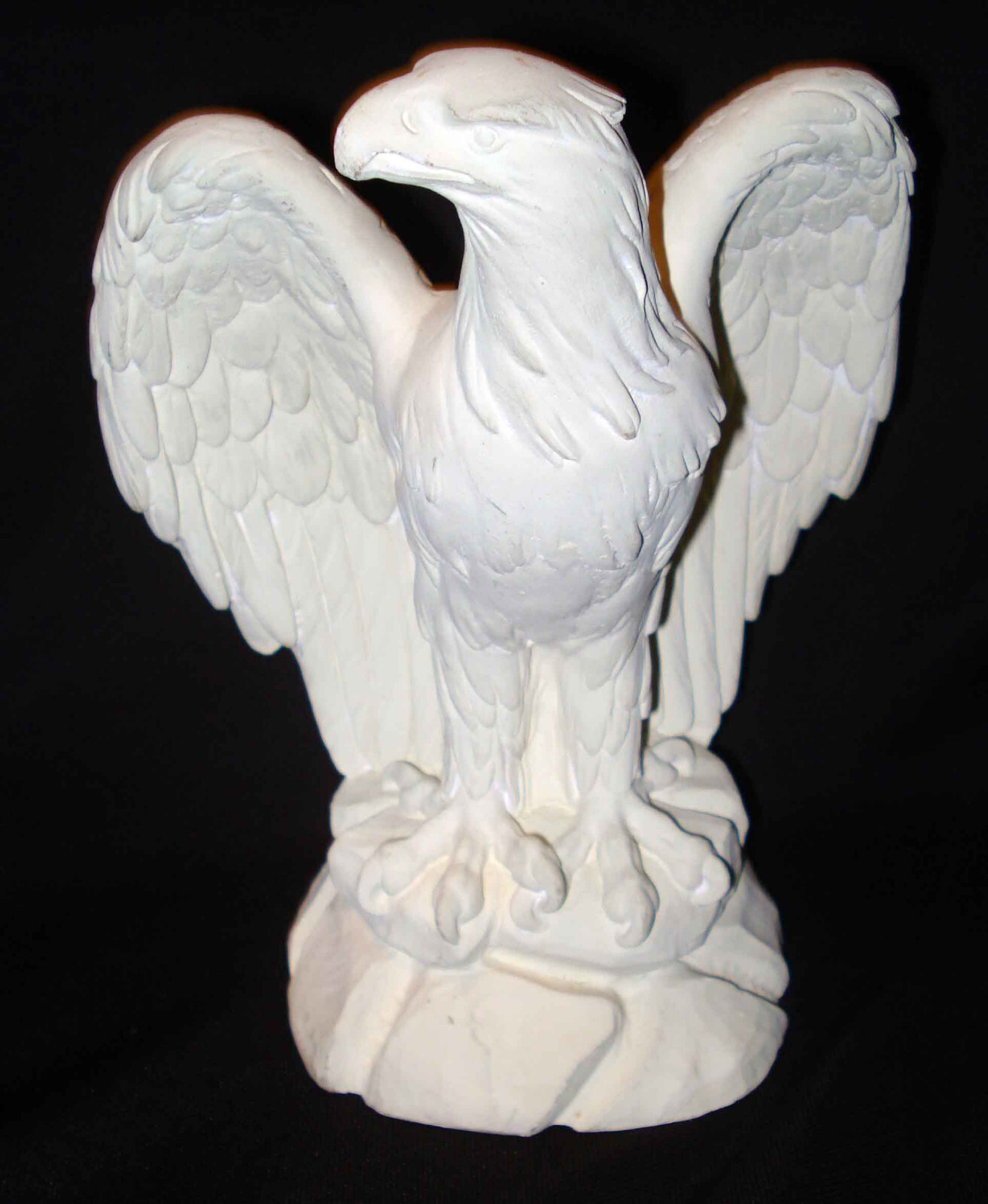 Vintage A Giannelli Chalk Chalkware Alabaster Eagle Bird Of Prey Statue Figurine