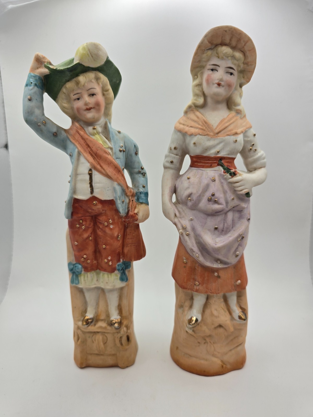 Vintage Porcelain Colonial Couple Figurines Pair Hand Painted Gold Accents 8″