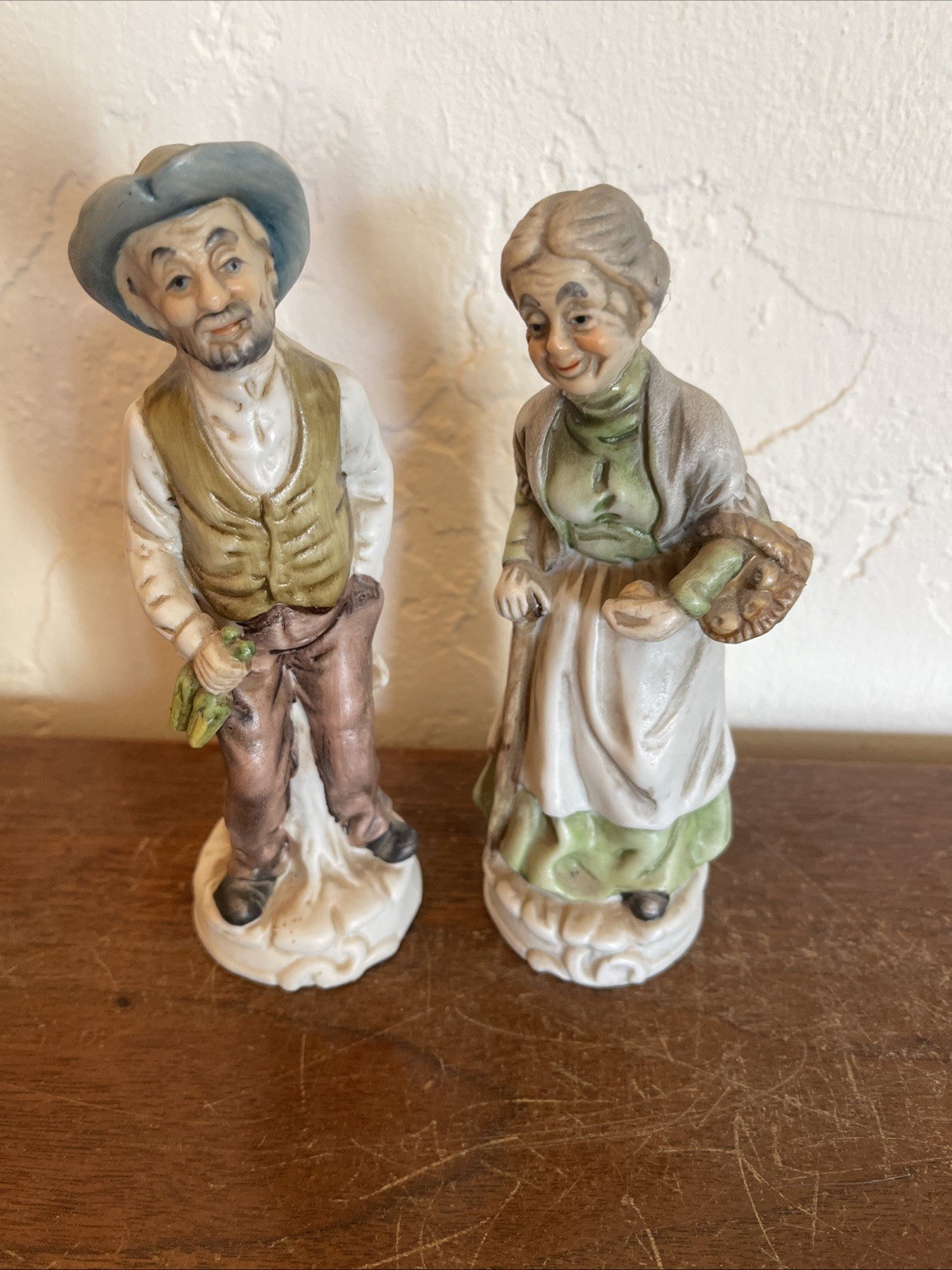 Vintage Old Couple Farm Fruit 7 Inches.