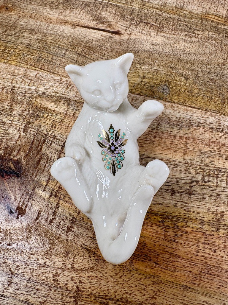 Lenox China Jewels Cat Figurine White Porcelain Jeweled Kitty Made USA Vintage