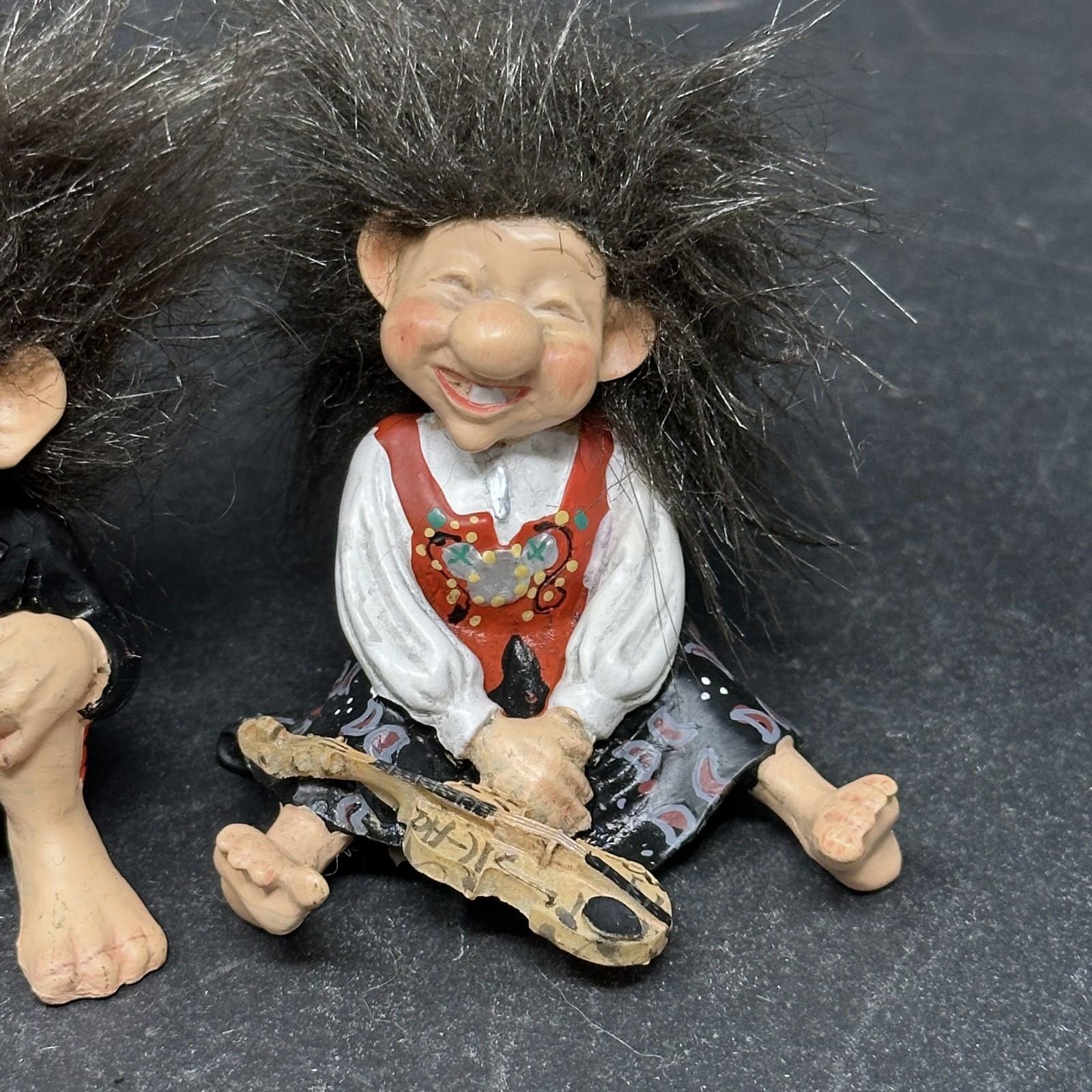 Candy Design Norway Sitting Playful Trolls Cats Violin Lot of 2 – Vintage