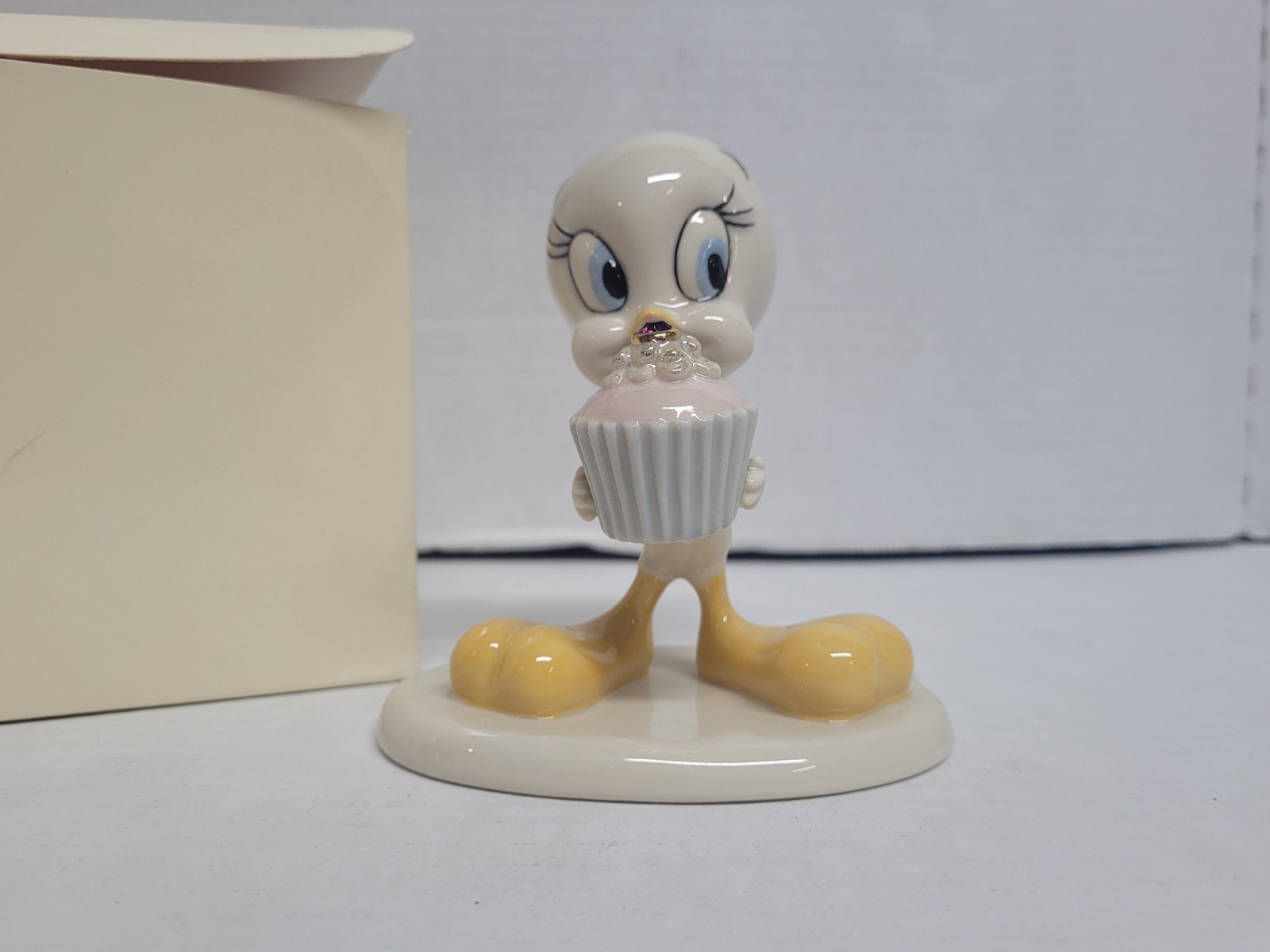 Lenox Classics Figurine “A PRESENT FROM TWEETY” Tweety Bird Figurine February