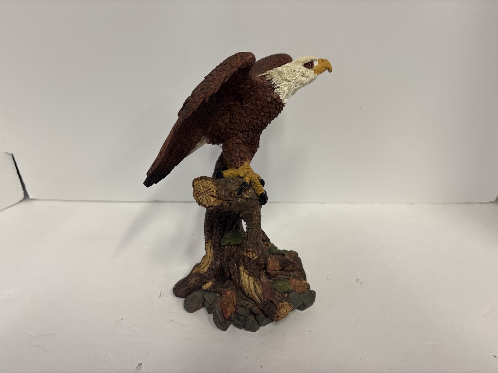 North Country Collectibles North American Wildlife Series Bald Eagle Figurine