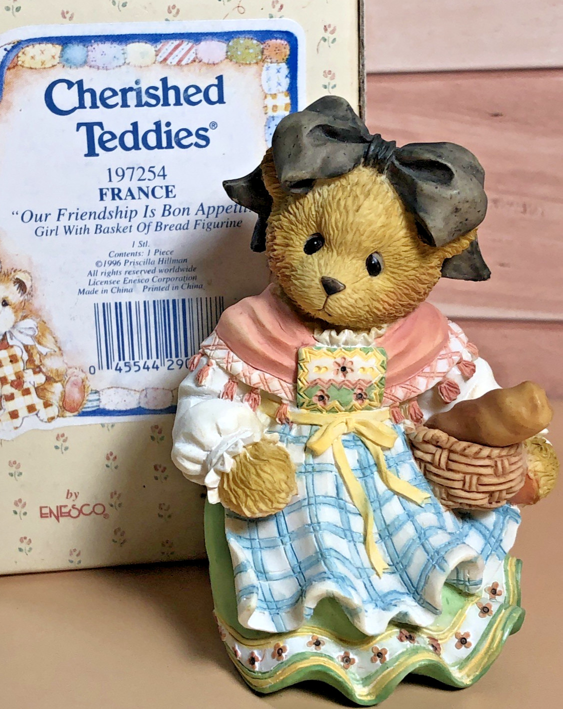 Cherished Teddies International FRANCE Claudette w/ Bread Figurine 197254 Boxed