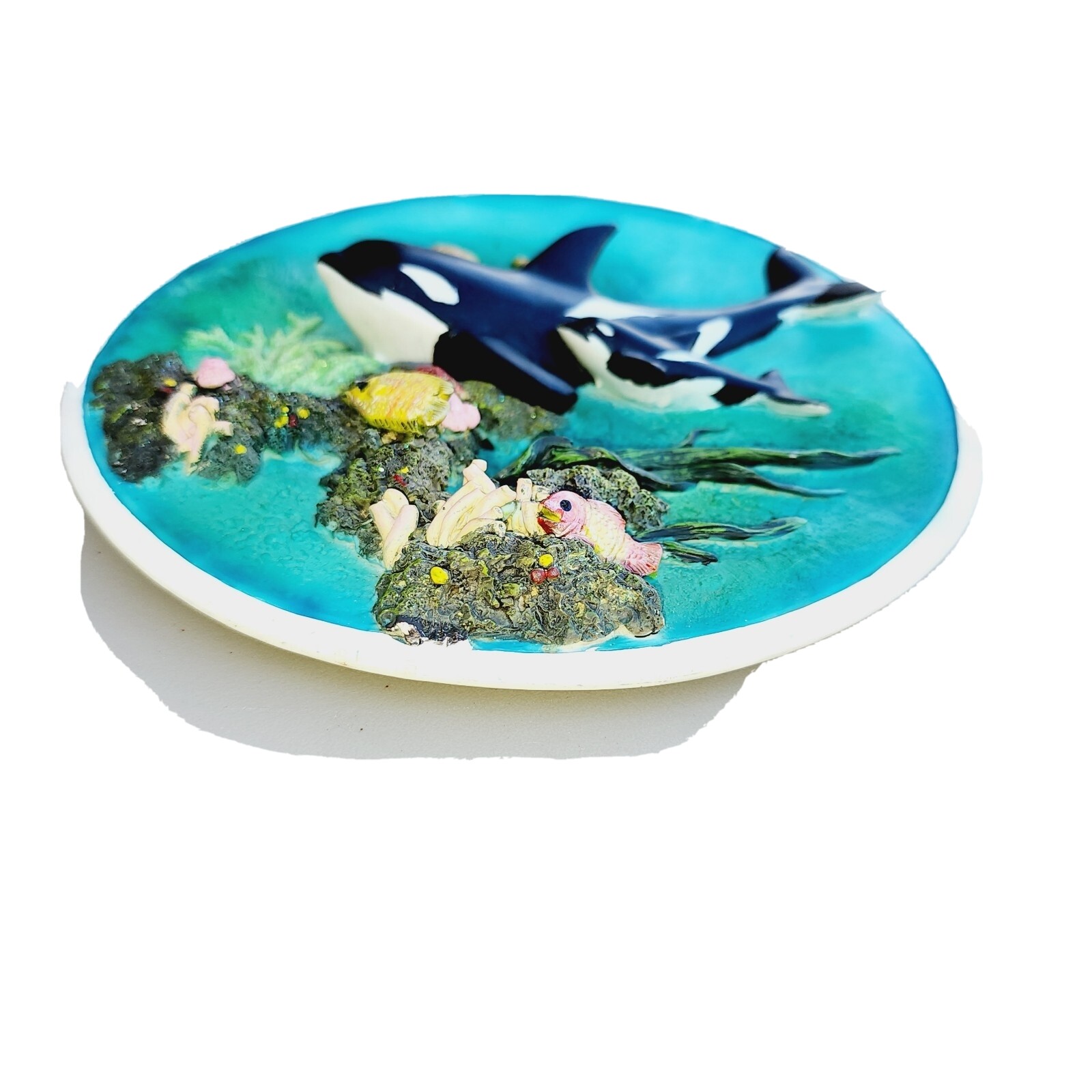 VTG 1980s Orca Mother & Baby Sealife Coral Reef 3D Ceramic & Resin Plate w/Stand