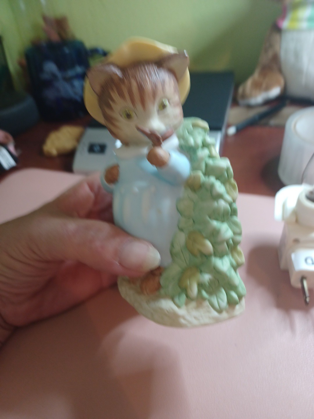 Vintage 2001 Beatrix Potter Kitty With Butterfly Night Light