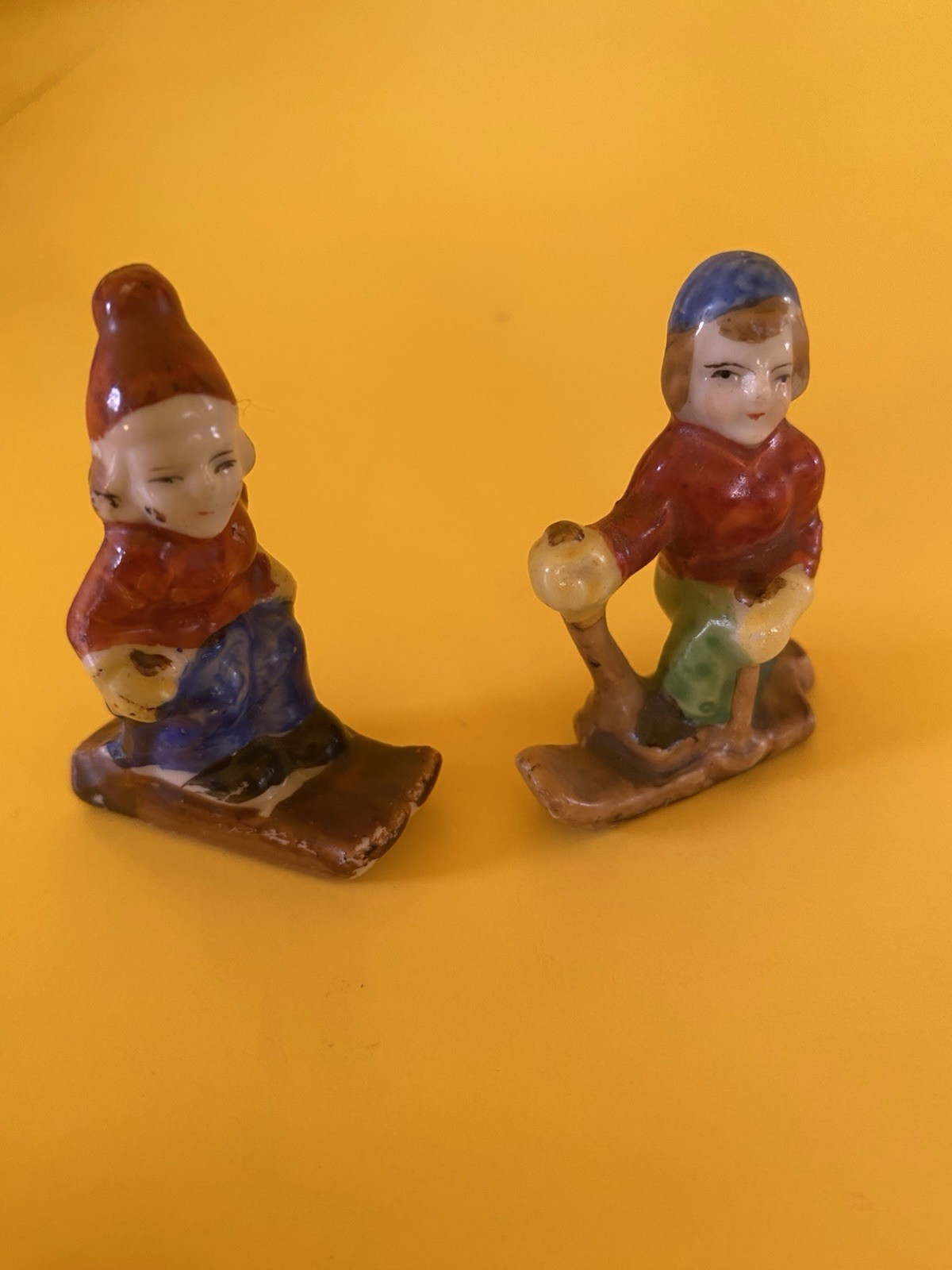 SKIERS SKIING PORCELAIN MINIATURES BOY & GIRL 2 PORCELAIN FIGURES OCCUPIED JAPAN