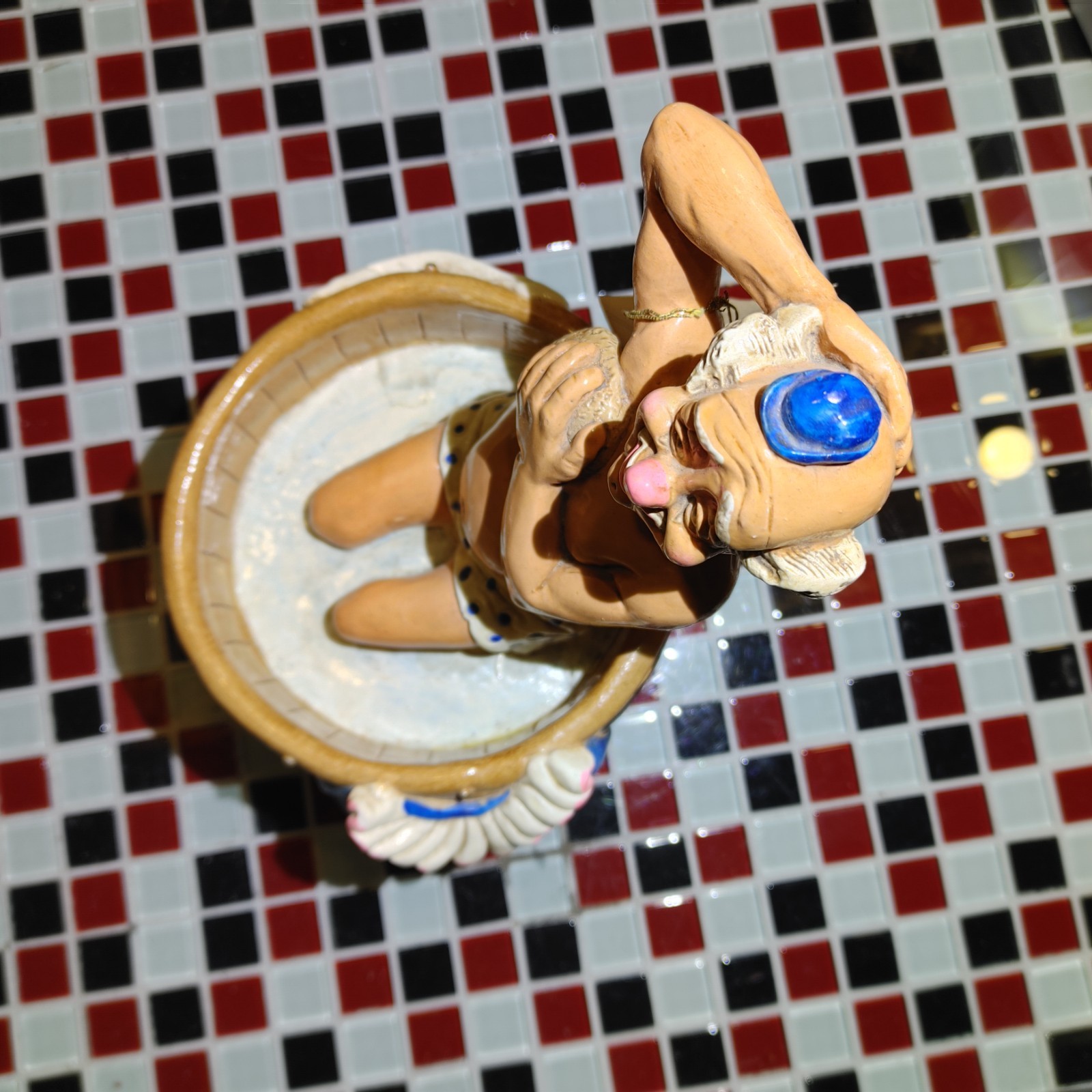 JUDI’S PASTIME Collectibles 1985 Clown Bath Time