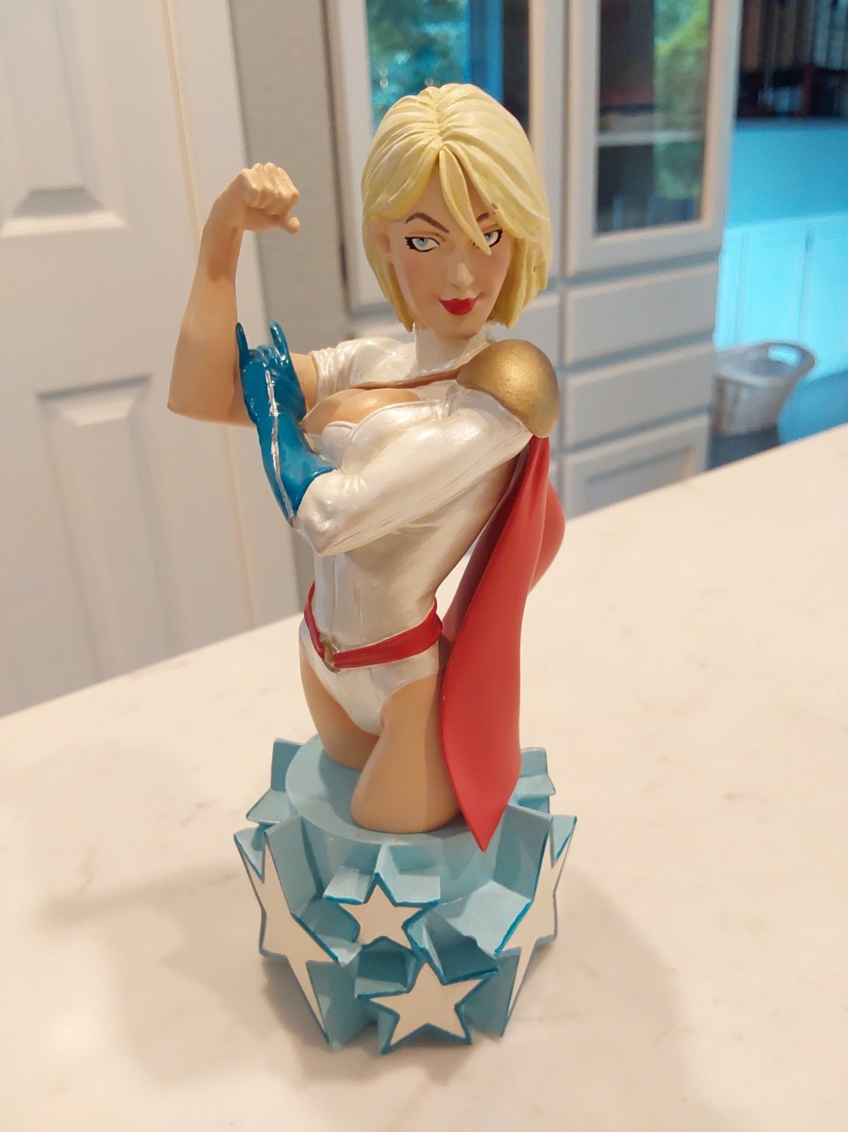 DC Direct Power Girl Bust Women of the DC Universe Series 3 Limited Edition HOT!