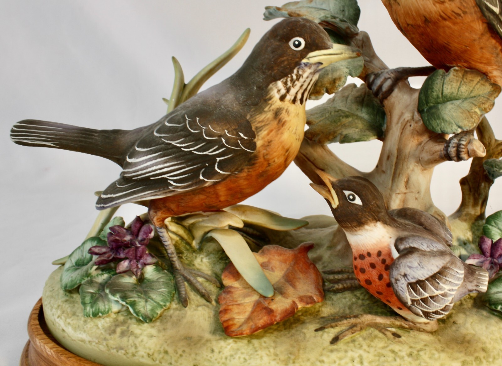 Andrea Sadek A FAMILY OF ROBIN Signed. Porcelain Sculpture on Stand. 1970s