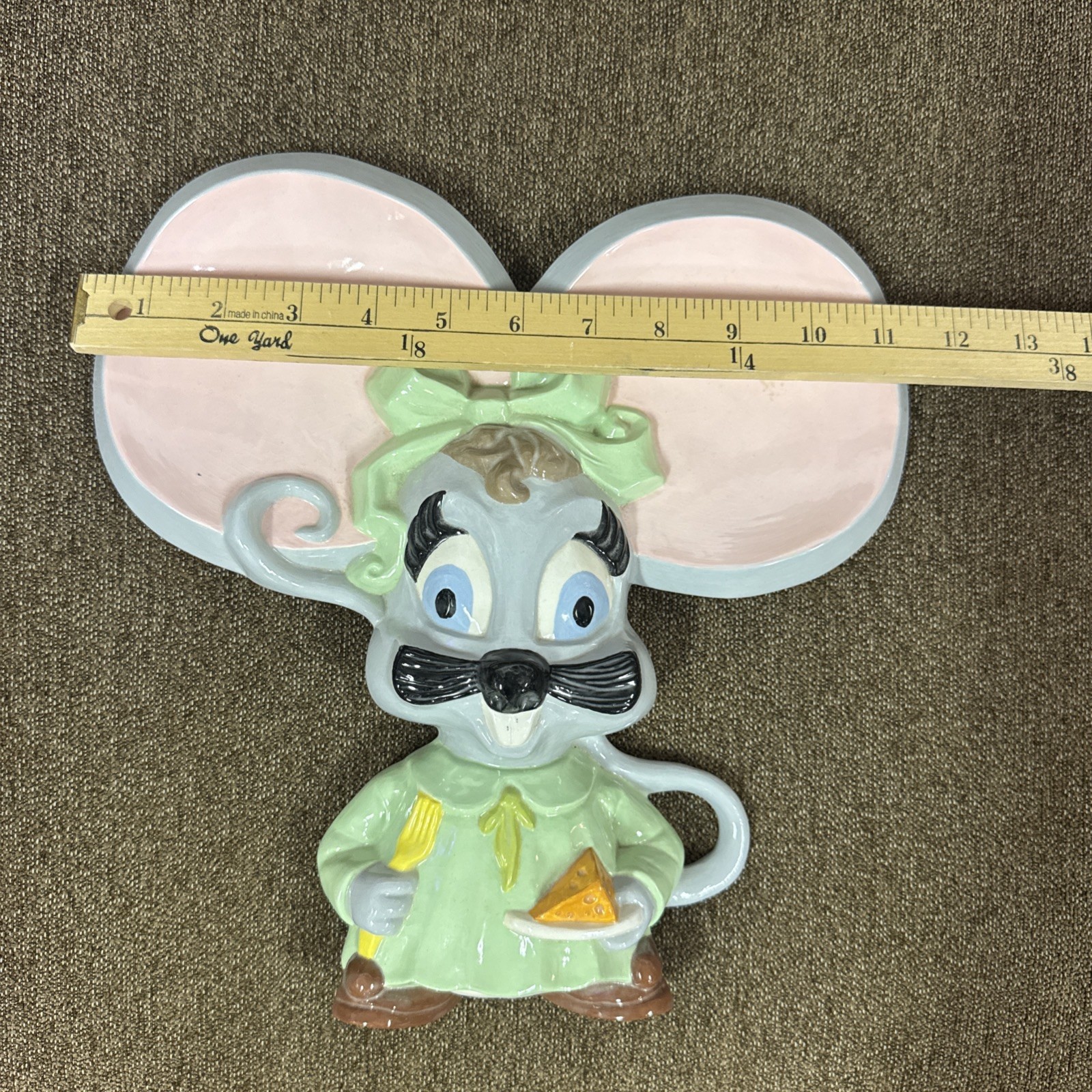 Vtg 70s large 3D Hand Painted Ceramic Mouse Wall Décor 12.5″ x 12 3/4″