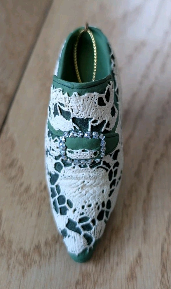 Metropolitan Museum Of Art Shoe Ornament Holiday Venetian Green Lace MMA NY
