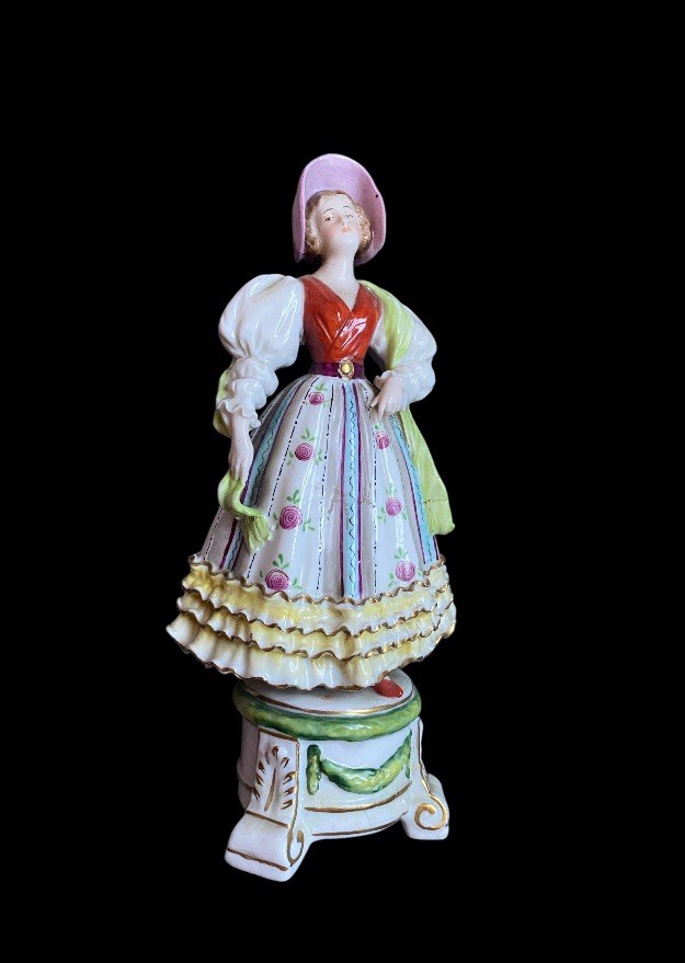 Antique Samson French Porcelain Figurine Woman Bonnet Gold Anchor 7″