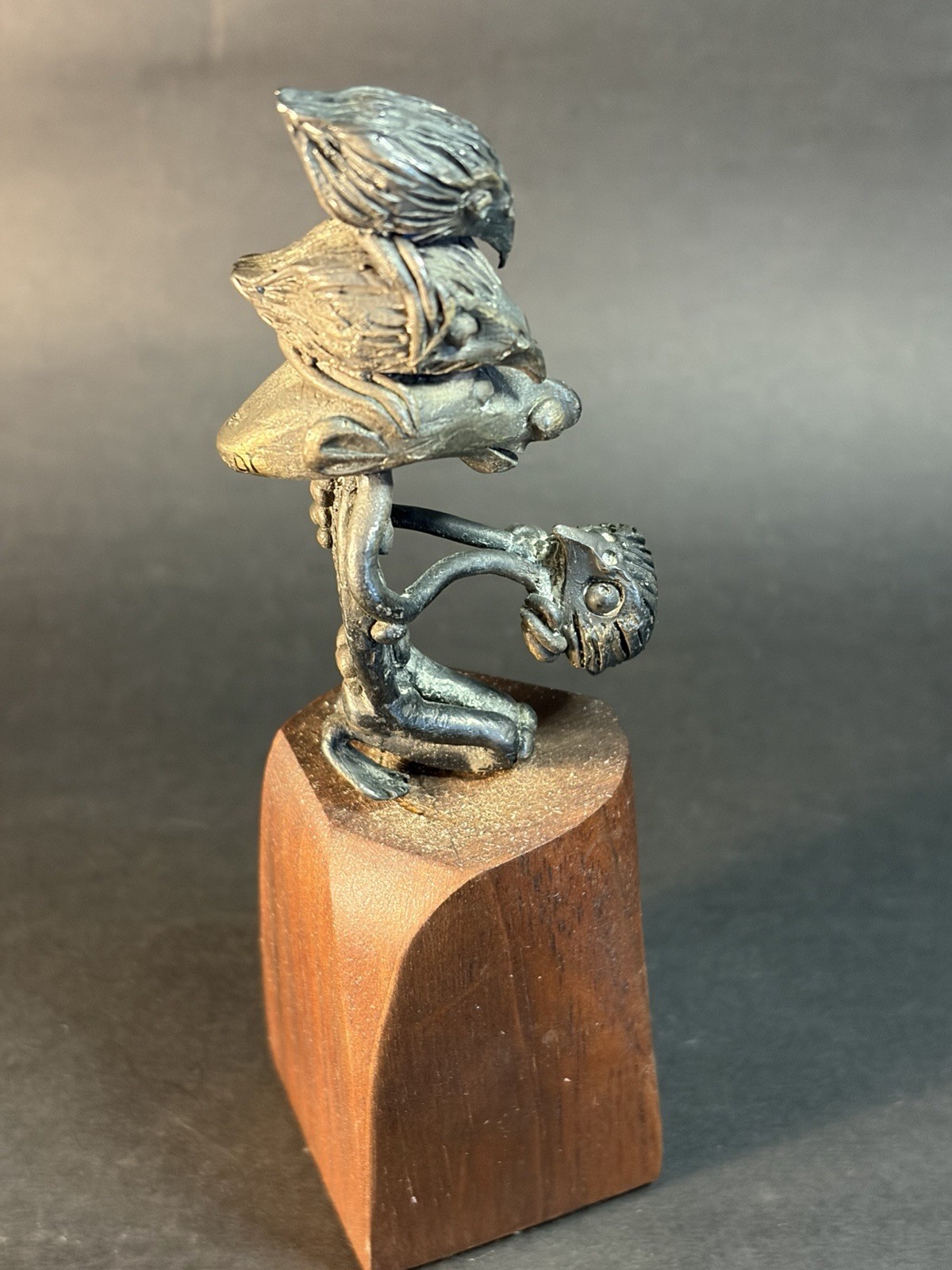 Unusual Sculpture Totem 5.25” Tall Metal On Wood Base Kiwi Birds & Figure