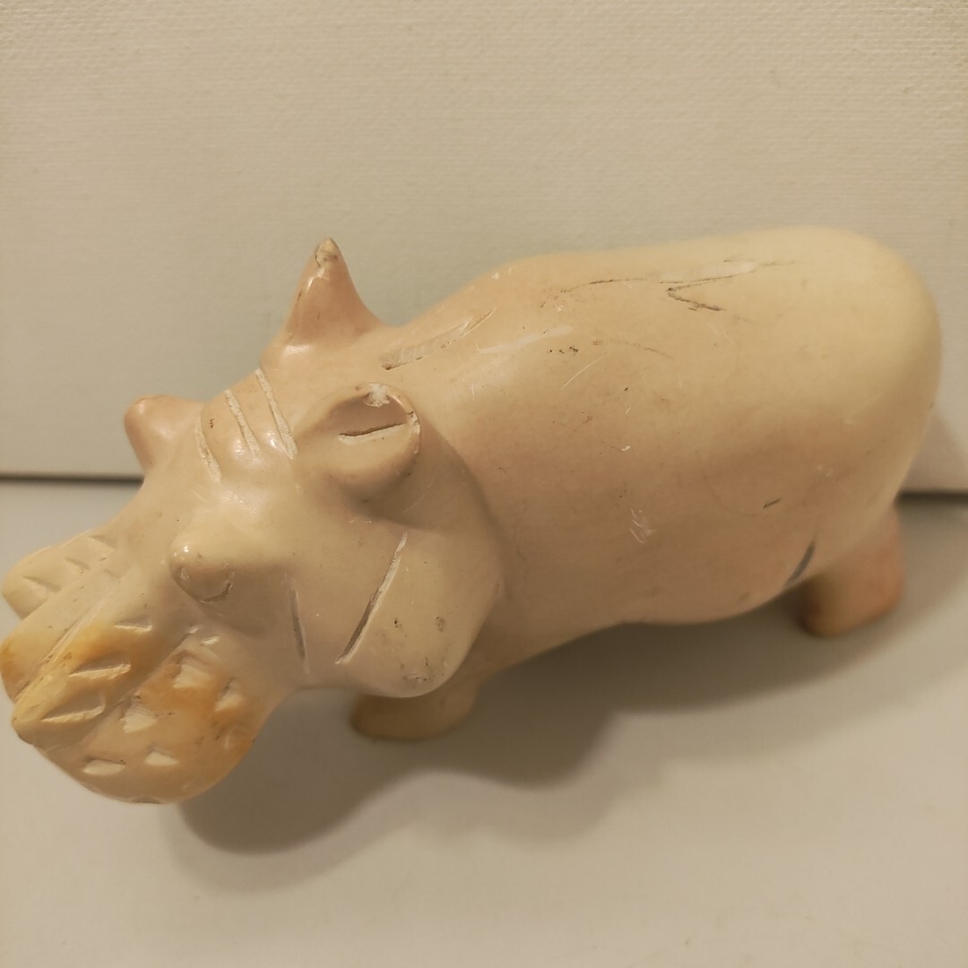 Hand Carved Stone Hippopotamus Vintage 2 3/4″ In Height paperweight Figurine