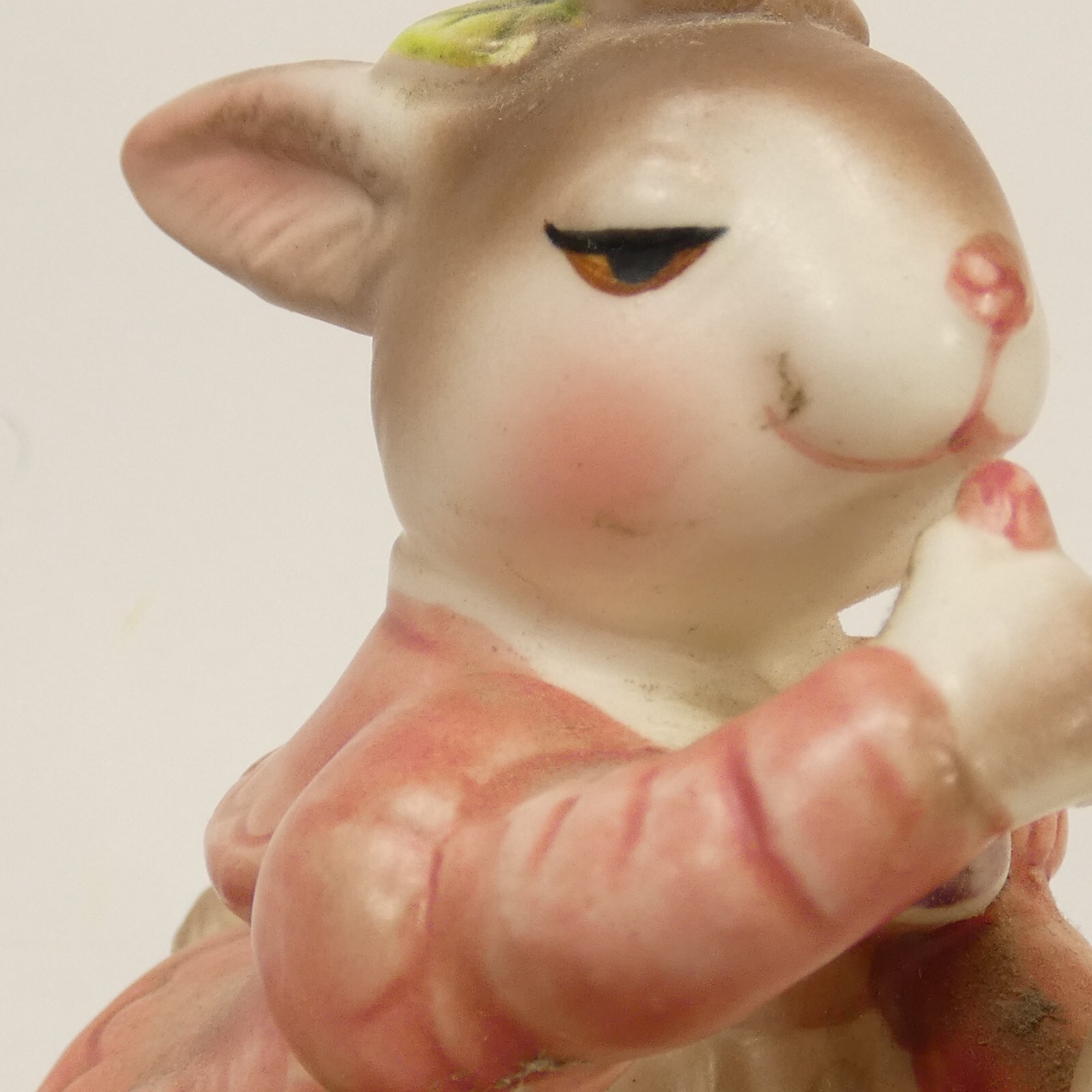 Vintage Avon Precious Moments Rabbit Figurine “Ready For An Avon Day” AEK3L
