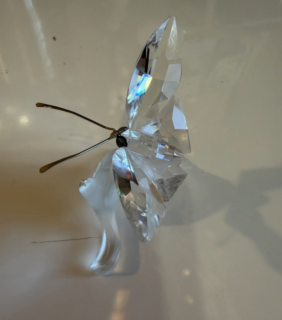Swarovski Crystal Butterfly on Frosted Leaf Figurine 182920 7615 NR 003 Retired