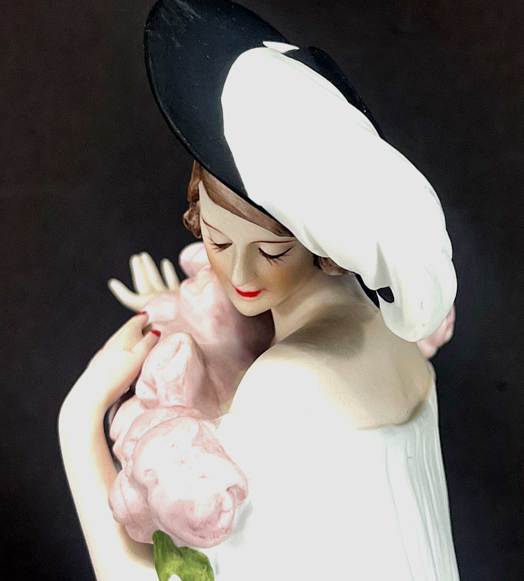 Heirloom Collection Louis Icart Figurine 1928 TOSCA 10.5″ DACS/SPADEM 1987 MINT!
