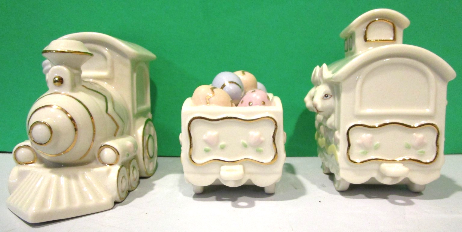 LENOX OCCASIONS EASTER TRAIN — — 3 piece Rabbit EGG sculpture — — NEW in BOX