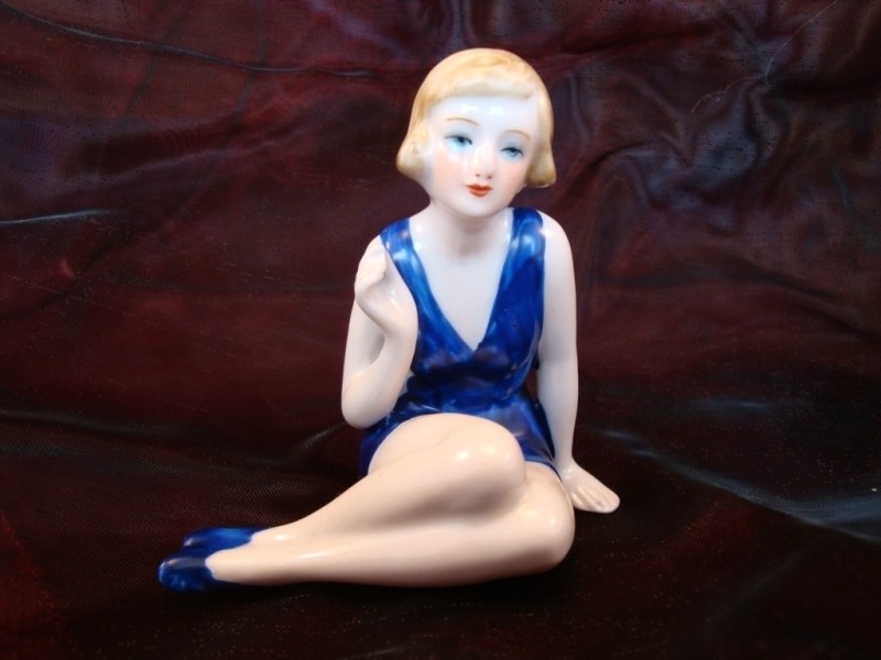 Art Deco-German Style Figurine Bathing Beauty Sexy Art Nouveau Style Porcelain