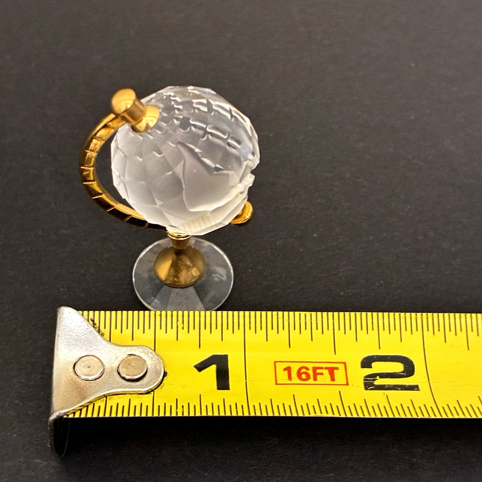 Swarovski World Globe Crystal Memories Mini Figurine Og Box COA Retired Rotates